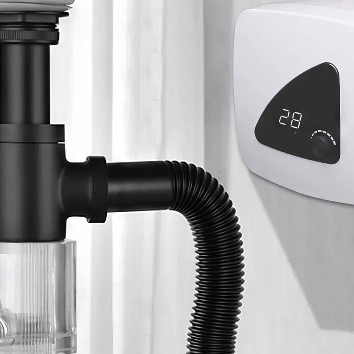 Hot Water Pipe Repair